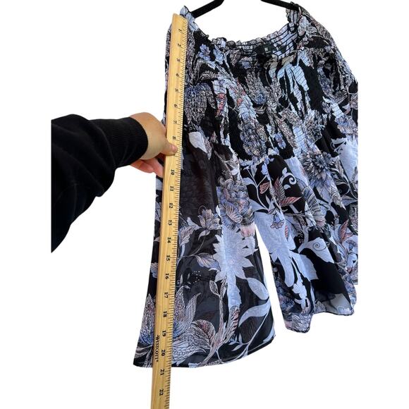 Floral Smocked Blouse Sz M Bell Sleeve Coquette Flowy Boho Feminine Peasant Art - Picture 9 of 14